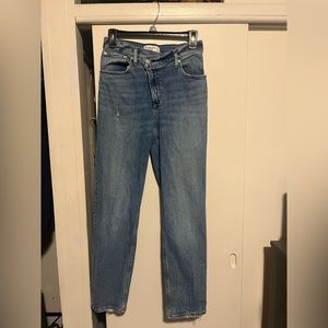 Abercrombie & Fitch The 90's straight ultra high rise jeans size 26S or 2 short